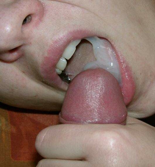 une femme s'exhibe sur mon blog d'adultes
